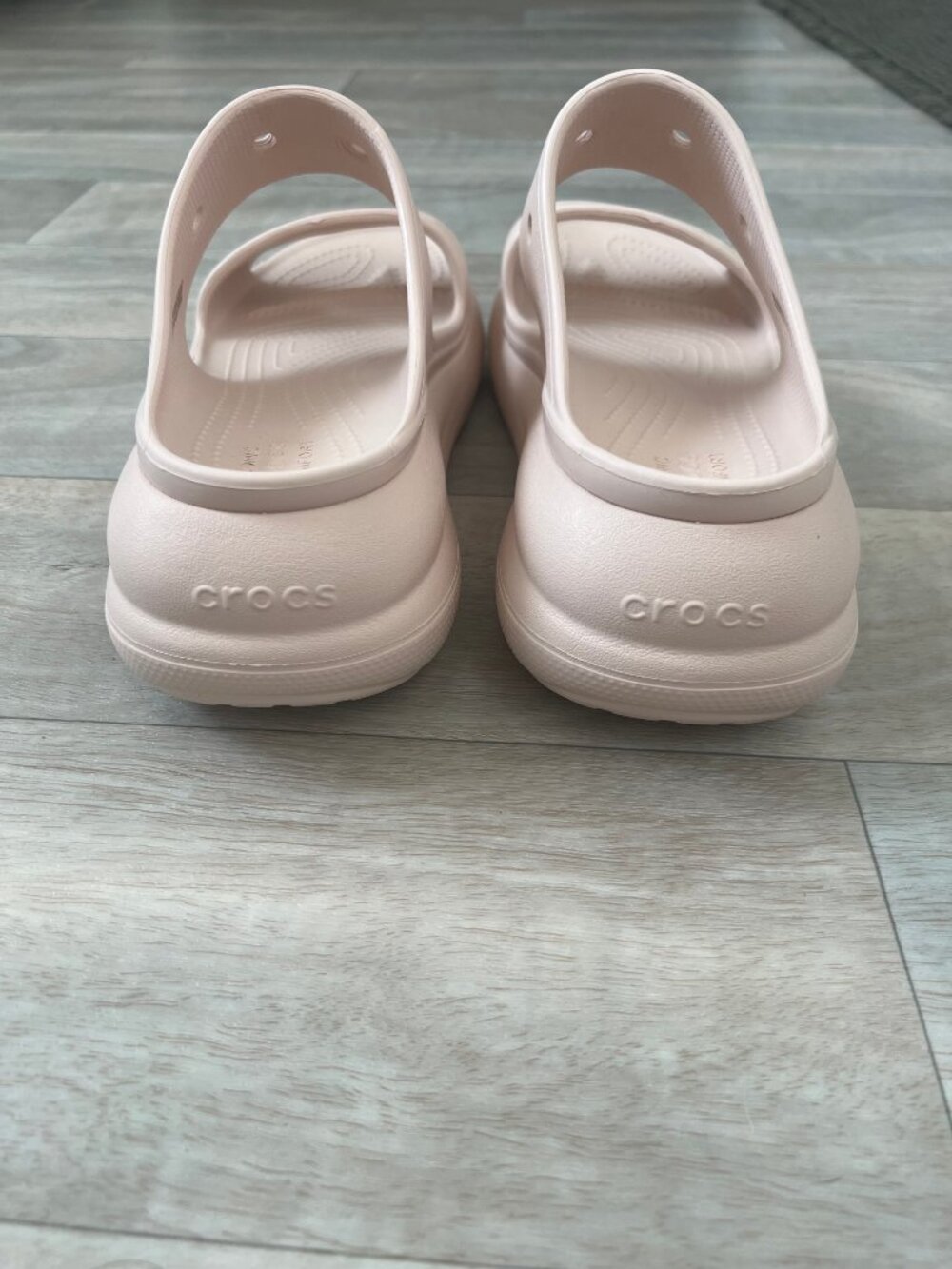 CROCS Classic Crush Platform Sandal Pale Pink- Women's 9 - Picture 3 of 4